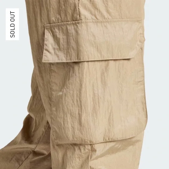 NWT Adidas City Escape Cargo Pants Joggers Elastic Small Gold - Picture 3 of 11